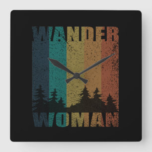 Wander Frau Wandern Camping Vintage Quadratische Wanduhr