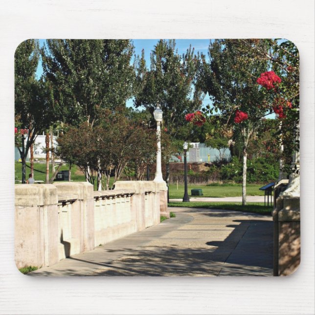 Wanderbrücke um den Mirror-See Mousepad (Vorne)