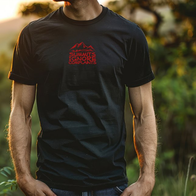 Wandercamping-Humor schwarz rot T-Shirt (Hiker camping humor black red T-Shirt.)