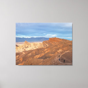 Wanderer auf dem Desert Mountain Leinwanddruck