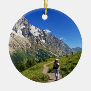 Wanderer im Frettchen-Tal, Italien Keramik Ornament