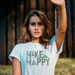 WanderHappy Camper Wandern Personalisiert T-Shirt<br><div class="desc">Steigern Sie Ihren Outdoor-Stil mit unseren Wanderfreunden-Shirts! Diese für das abenteuerliche Soul konzipierten T-Shirts erfassen das Wesen des Wanderns, des Campings und des Bergsteigens. Beherrschen Sie die Gipfel, erobern Sie die Berge und drücken Sie Ihre Liebe für das große Outdoor. Das ideale Geschenk für Wanderfreunde, Camper oder Bergsteiger in Ihrem...</div>