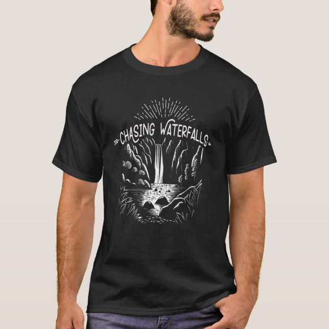 Wandern Gedeckter Wasserfall Wandern T-Shirt (Vorderseite)