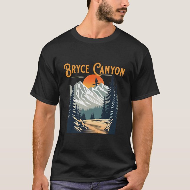 Wandern im Bryce Canyon T-Shirt (Vorderseite)