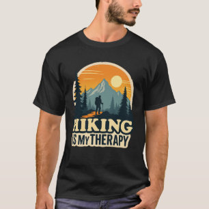 Wandern ist meine Therapie Vintage T - Shirt Desig