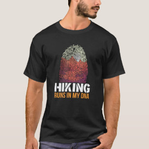 Wandern liegt mir im Blut Wanderer Spruch T-Shirt