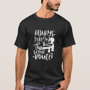 Wandern Rugged Edges Mountain Sonnenuntergang T-Shirt