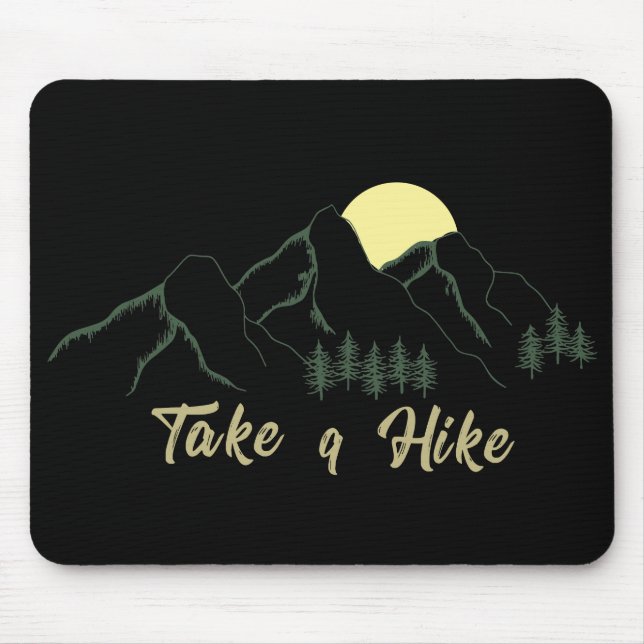 Wandern Sie mit den Pinienbäumen Mousepad (Vorne)
