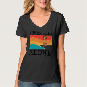 Wandern Sie niemals allein Wirehaired Vizsla Grafi T-Shirt