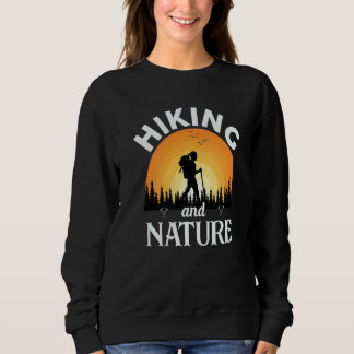 Wandern und Natur Wandern Weibliche Wanderer Unter Sweatshirt