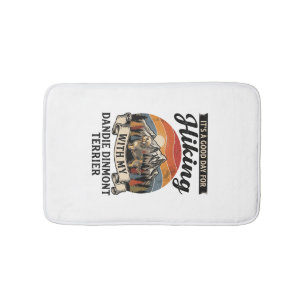 Wandernder Dandie Dinmont Terrier Hund Berg Retro Badematte