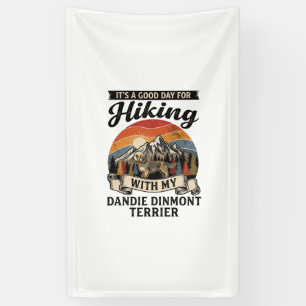 Wandernder Dandie Dinmont Terrier Hund Berg Retro Banner