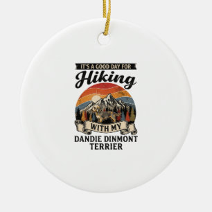 Wandernder Dandie Dinmont Terrier Hund Berg Retro Keramik Ornament