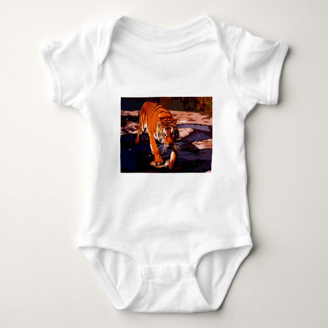 Wandertiger Baby Strampler (Vorderseite)
