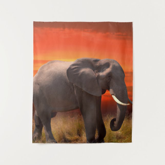 Wandkleed met Afrikaanse olifant en zonsondergang Wandteppich (Vorderseite)