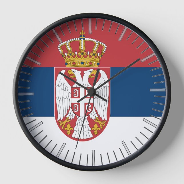 Wanduhr mit Flagge Serbiens (Vorderseite)