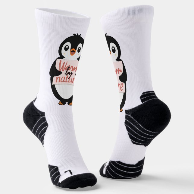 Warm by nature: Adorable Penguin with Playful Text Socken (Gewinkelt)