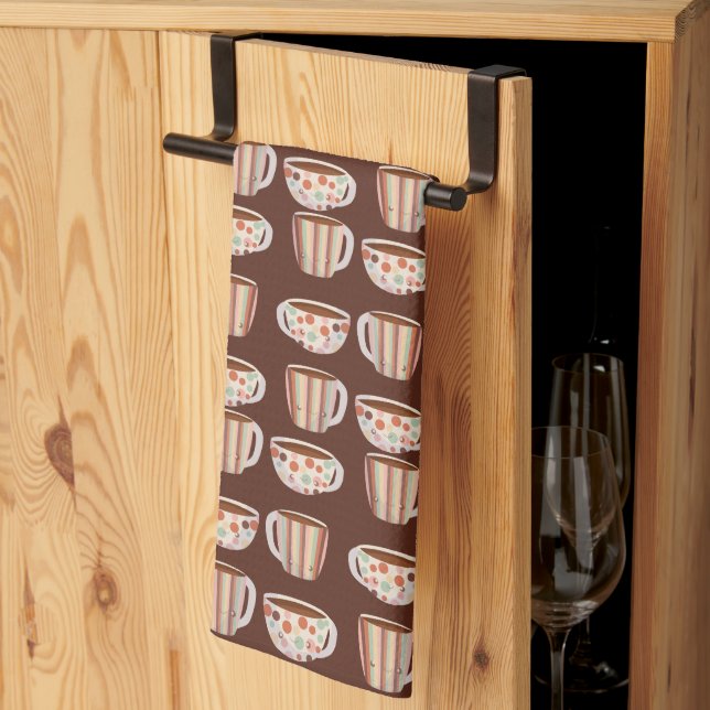 Warm Circle Pattern On Cups Of Coffee Geschirrtuch (Drittel gefaltet)