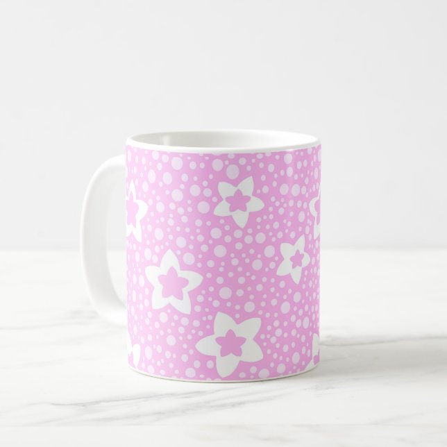 Warme rosa Retropolka-Punkte mit Blumenmuster Kaffeetasse (Vorderseite Links)
