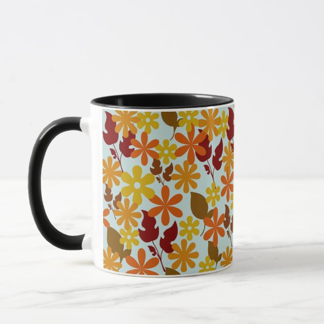 Warme Winterblumenmuster – Gemütliche Retro-Blumen Tasse (Links)