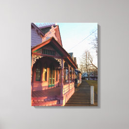 Warmer Sonnenuntergang auf Gingerbread - Martha's  Leinwanddruck