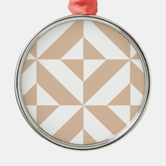 Warmes Beige Geometric Deko Cube Pattern Silbernes Ornament (Vorne)