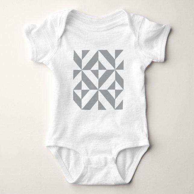 Warmes graues geometrisches Deko Cube Muster Baby Strampler (Vorderseite)