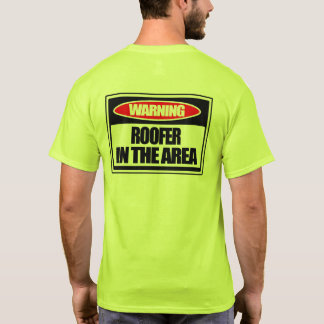 Warnender Roofer im Bereich T-Shirt