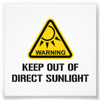 WARNUNG - Aus direktem Sonnenlicht Behalten