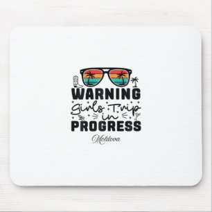 Warnung Mädchen-Trip im Gange Urlaub Moldawien Mousepad