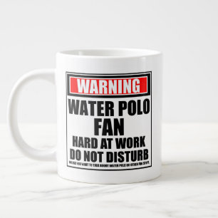 Warnung vor einem wasserdichten Polo-Lüfter bei de Jumbo-Tasse