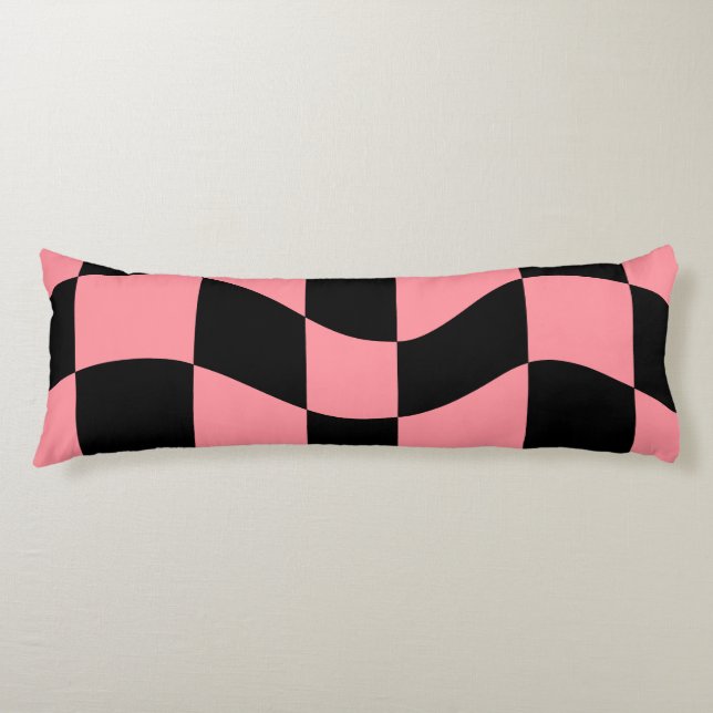 Warped Checkerboard Throw Pillow Trippy Pink Retro Seitenschläferkissen (Vorderseite)