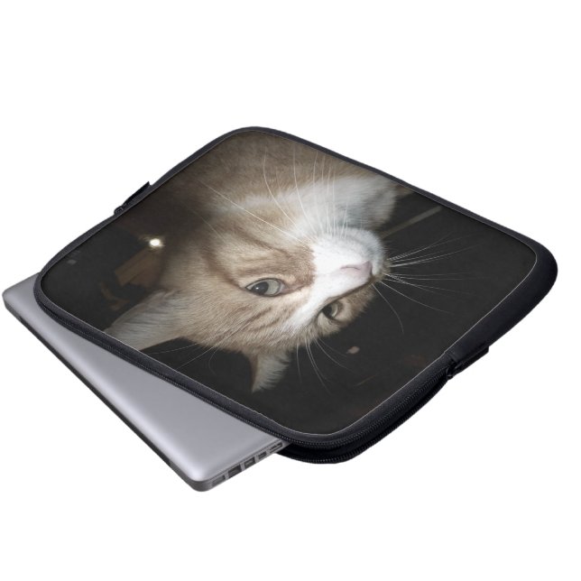 Was denkt er? laptopschutzhülle (Vorne Knopf)
