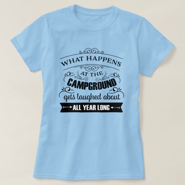 Was geschieht im T - Shirt der Frauen im Campingpl (Design vorne)