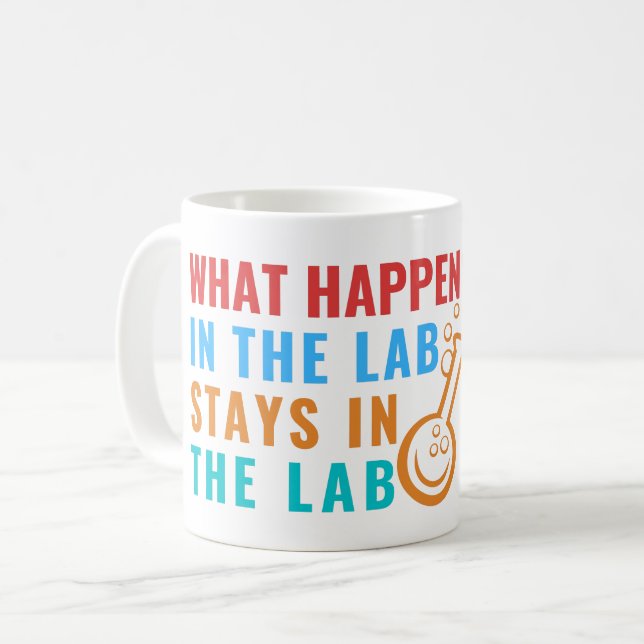 WAS PASSIERT IM LABRADOR BLEIBE IM LABRADOR - LABL KAFFEETASSE (Vorderseite Links)