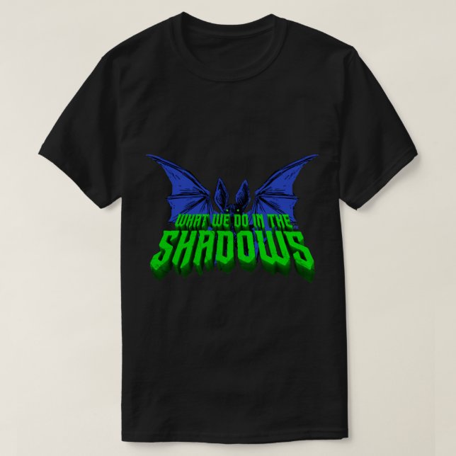 Was wir im T-Shirt Essenti mit dem Shadows Bat Log (Design vorne)