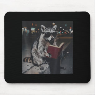 Waschbär liest Buch lustiges Tier Meme Bücherwurm Mousepad