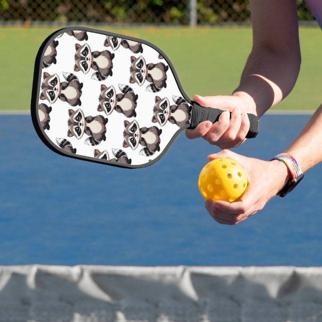 Waschbär-Musterdesign Weiß Pickleball Schläger (InSitu)