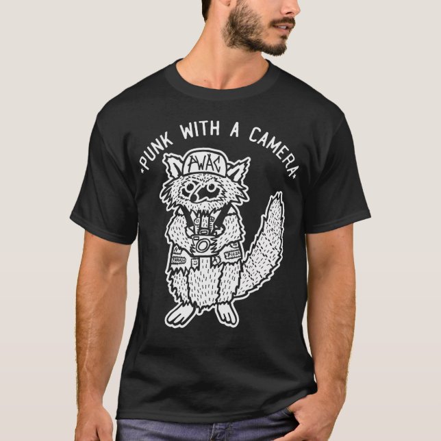 Waschbär Punk Mit Einer Kamera T-Shirt (Vorderseite)