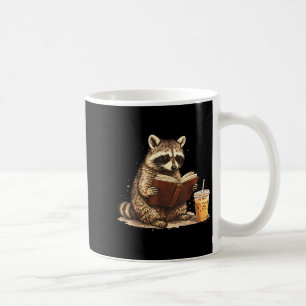Waschbär trinkt Eiskaffee & liest Buch Kaffeetasse