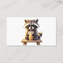 Waschbär trinkt Eiskaffee