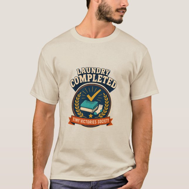 Wäsche Fertig Retro-Chore-Sieg-Abzeichen T-Shirt (Vorderseite)