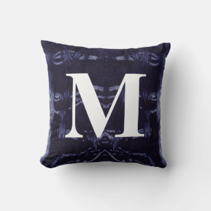 Wäscheständer-Design #8 mit Monogramm Kissen