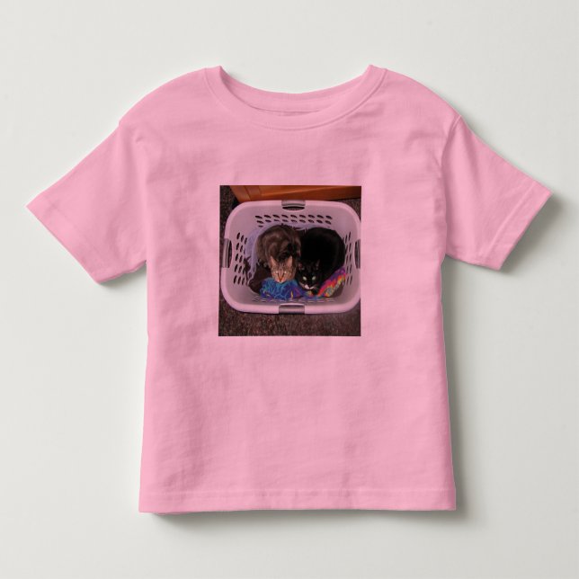Wäschetrockner-Kätzchen Kleinkind T-shirt (Vorderseite)