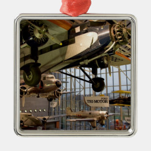 WASHINGTON, D.C. USA. Ausgestellte Flugzeuge in Ornament Aus Metall