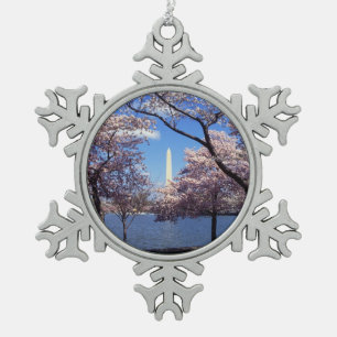 Washington Denkmal durch Kirschblüten Schneeflocken Zinn-Ornament