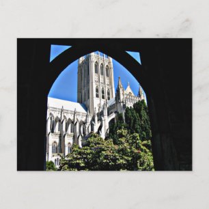 Washington National Cathedral durch den Torbogen Postkarte