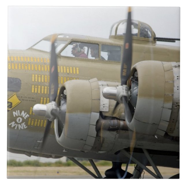 Washington, Olympia, Militärairshow. 2 Fliese (Vorderseite)