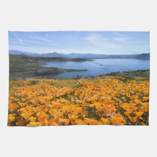 Wasser   California Lake with Golden Poppies Geschirrtuch