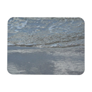 Wasser, das am Strand leckt, abstrakte Fotografie Magnet